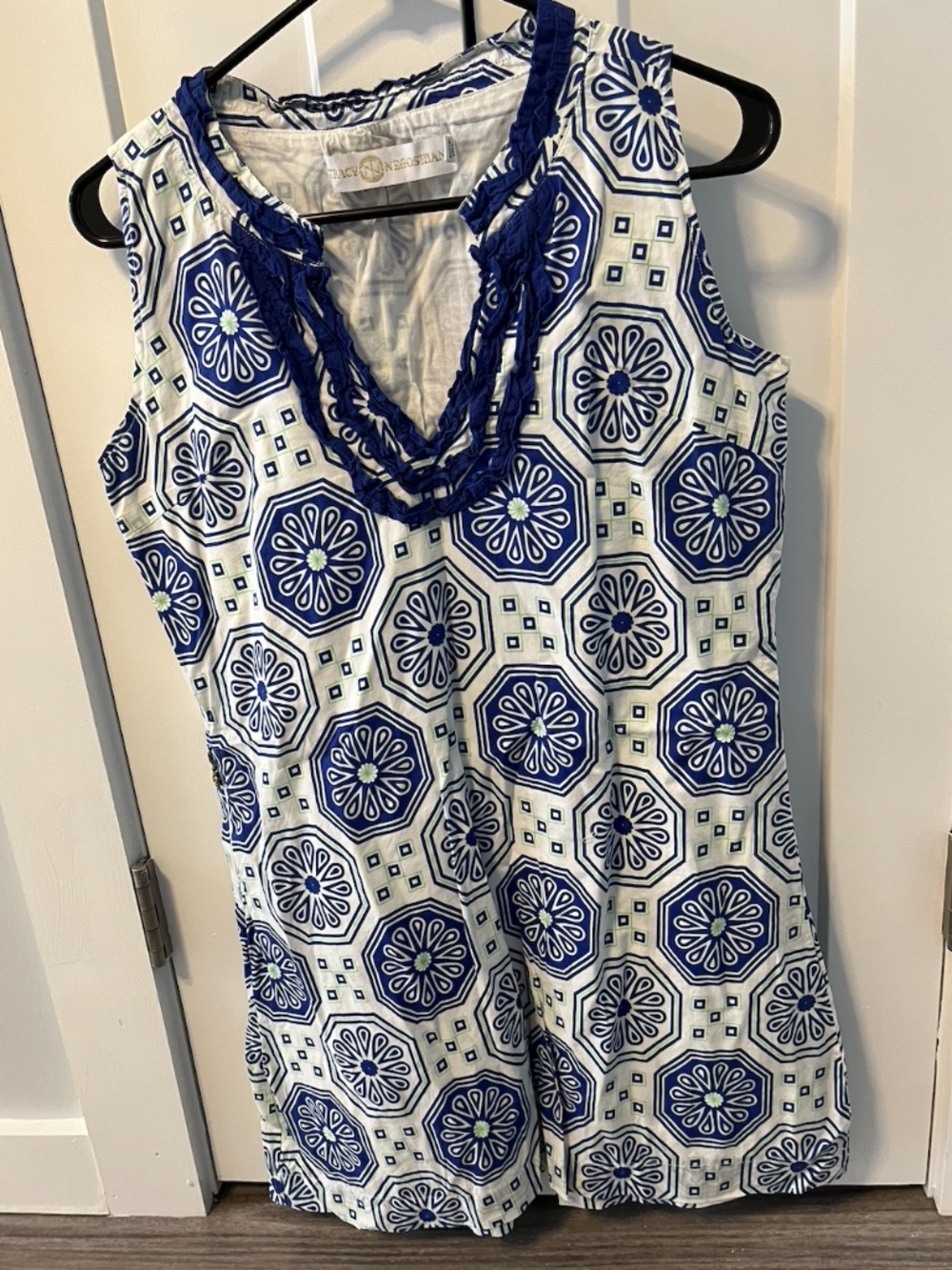 Tracy Negoshian, Women's dress, size M - excellent condition